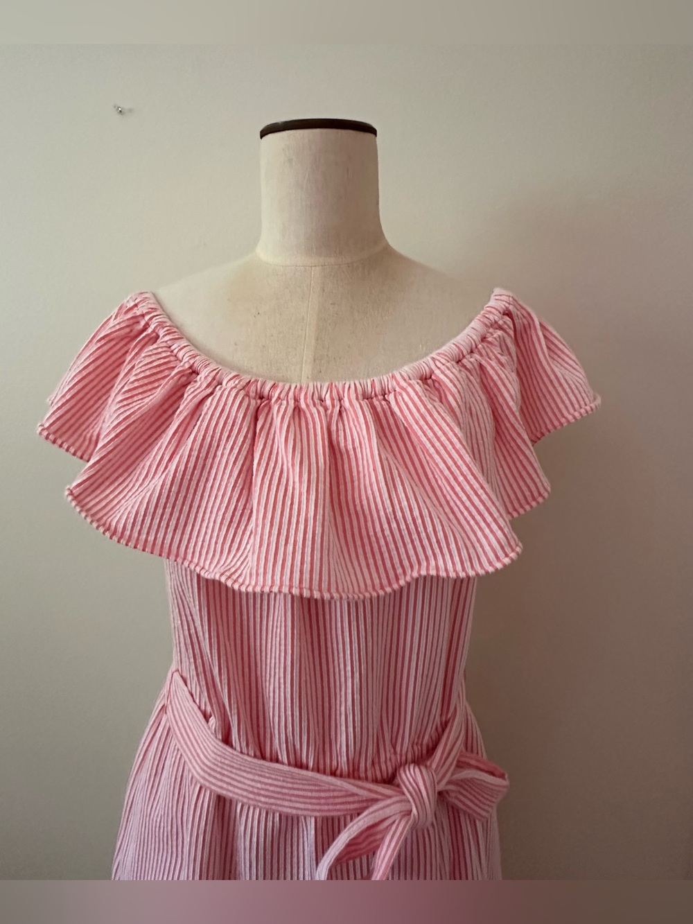 Michael Kors Lg dress w/elastic neck/waist & pockets. NWT P2P 19 1/2”-21 1/2” - Picture 2 of 8